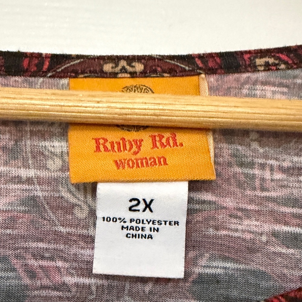 Ruby Rd. Burgundy Paisley Top - Picture 2 of 3
